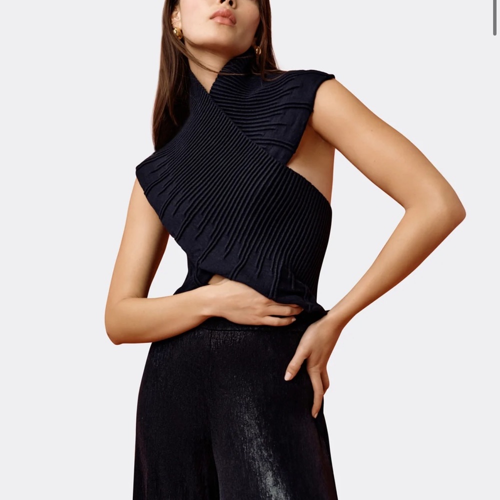 Colette Crop Back Zip Bolero